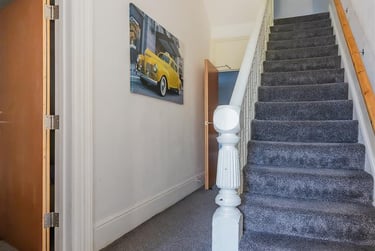 6 bed house, Claude Road, Plasnewydd, Cardiff, CF243QE - Image 3